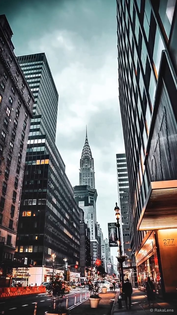 The elegance of an Art Deco Skyscraper! - Chrysler Building.